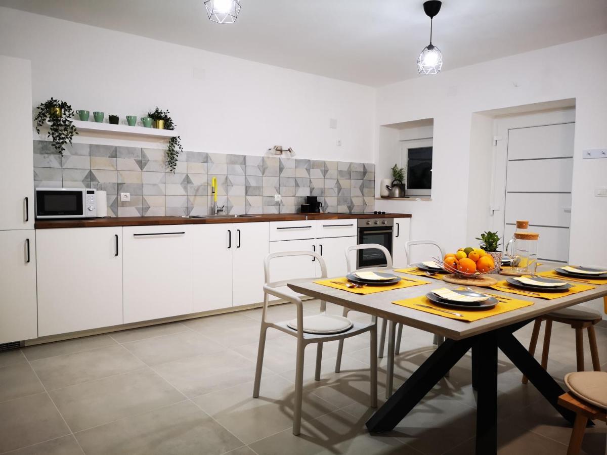 Apartment Sunrise, Coastal Istra, Pula Duga Uvala Pavicini Экстерьер фото