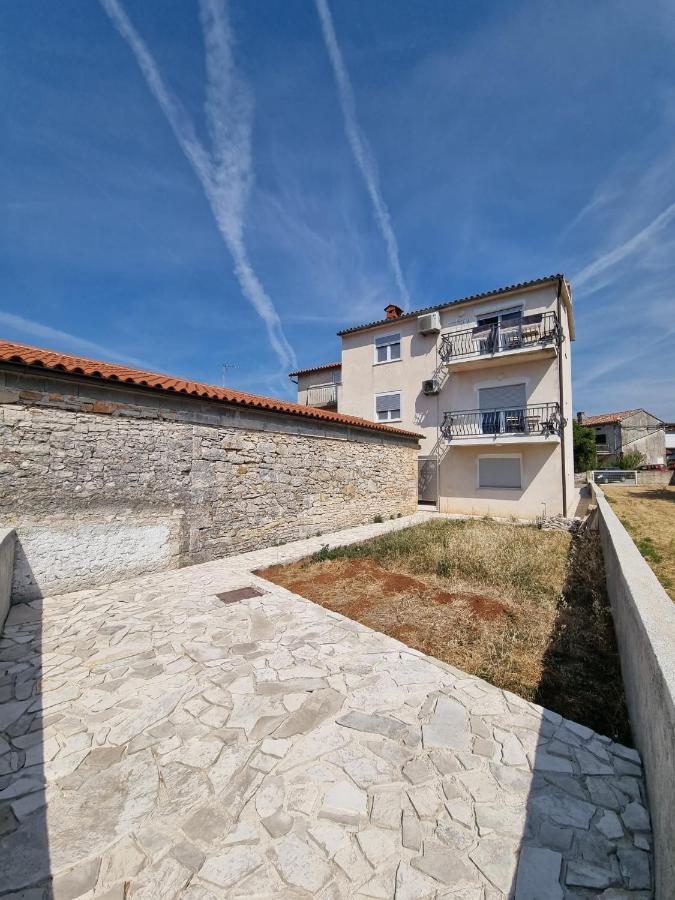 Apartment Sunrise, Coastal Istra, Pula Duga Uvala Pavicini Экстерьер фото